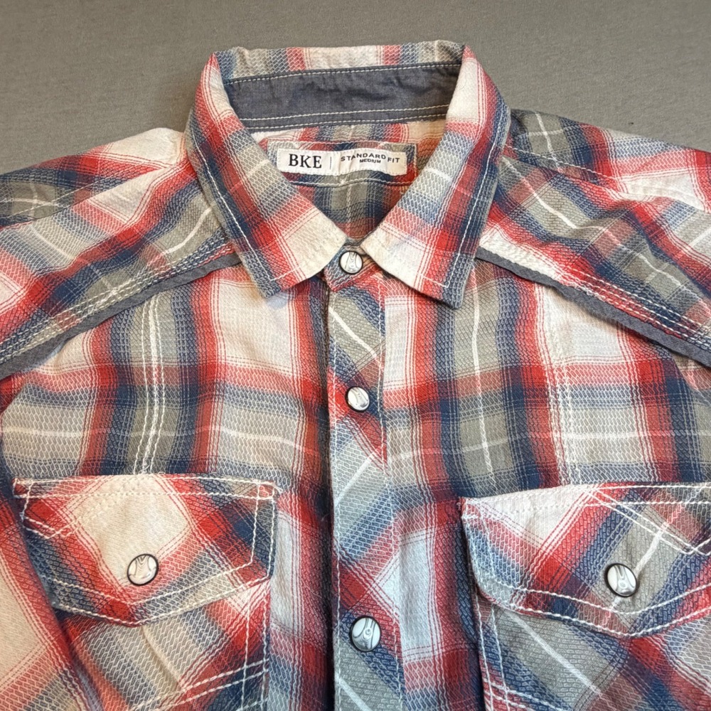 BKE Mens Red White Blue Plaid Western Pearl Snap Long‎ Sleeve Shirt Medium